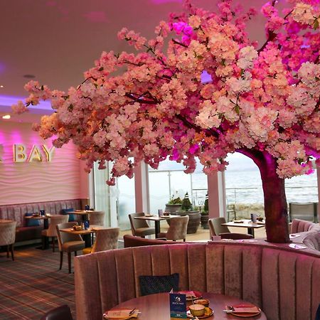 Duck Bay Hotel & Restaurant バロック エクステリア 写真